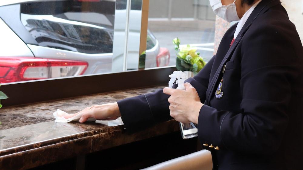 Toyoko Inn Okayama-Eki Nishiguchi Hiroba Εξωτερικό φωτογραφία