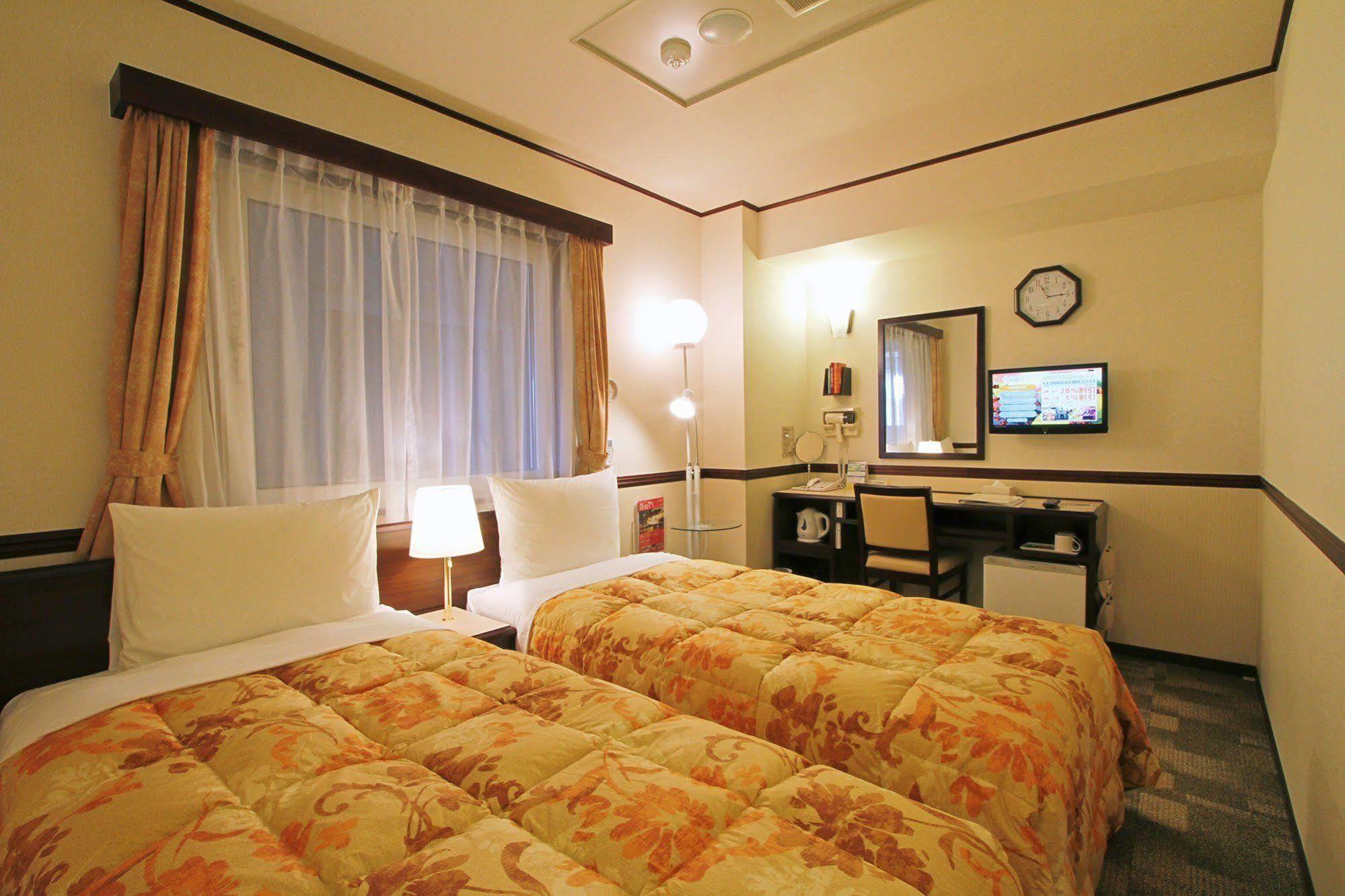Toyoko Inn Okayama-Eki Nishiguchi Hiroba Εξωτερικό φωτογραφία